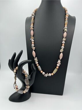 Vintage Miriam Haskell 1960s Gray Shell‑Pink Glass Stone Necklace Bracelet Set